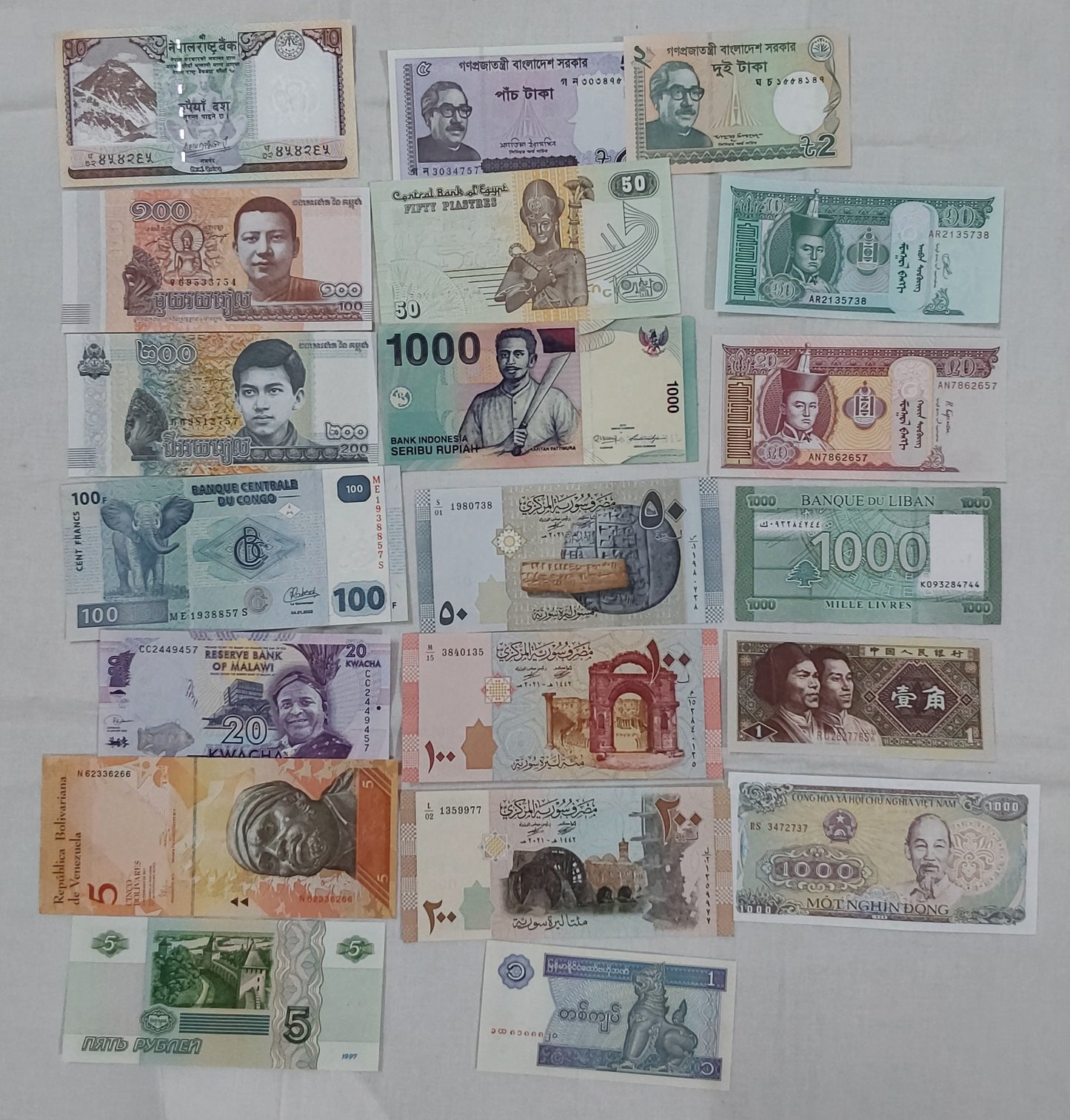20 different Banknotes Notes set