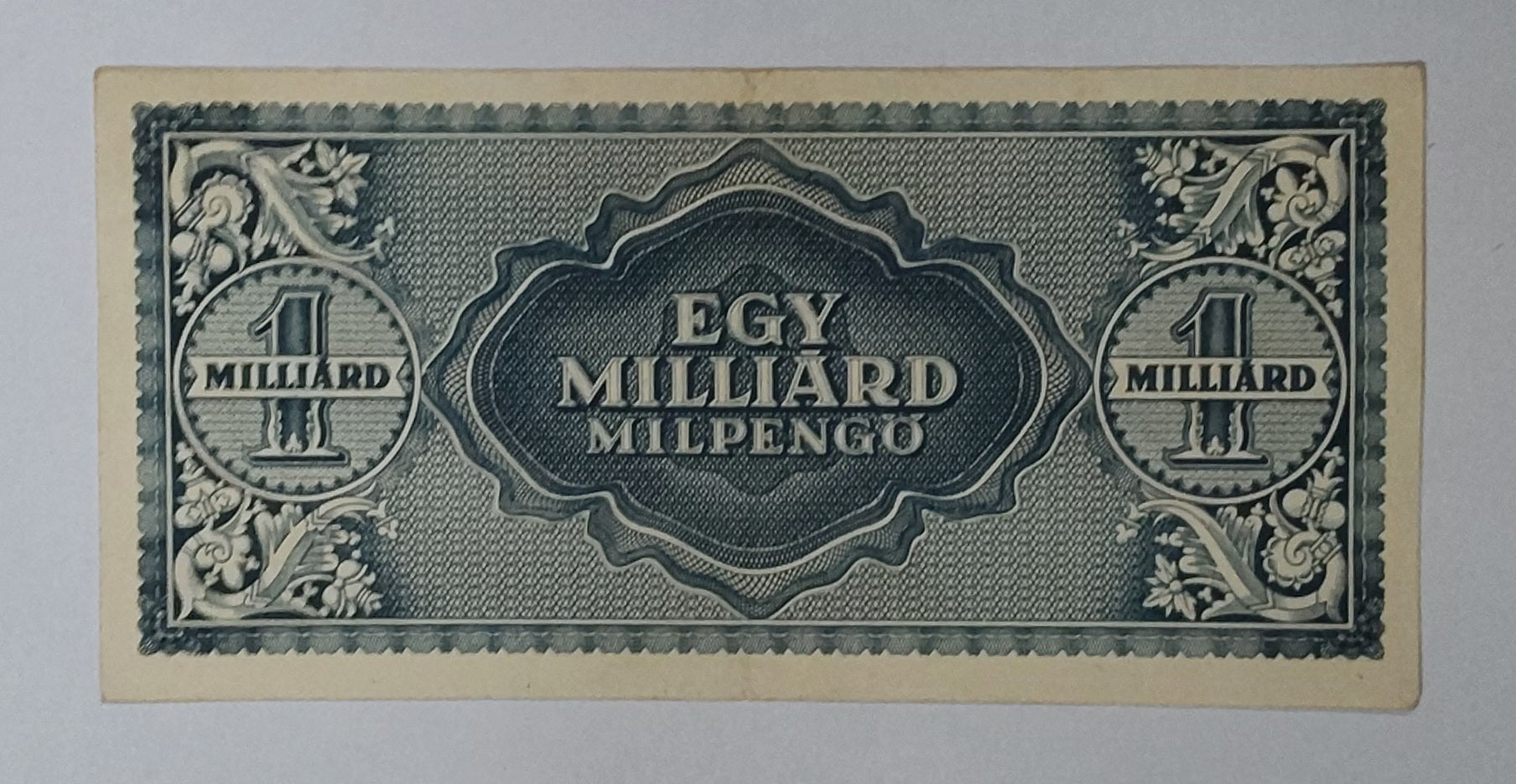 Hungary 1 000 000 000 Millions Pengos P131 1946 used note - ZealHobbieZ