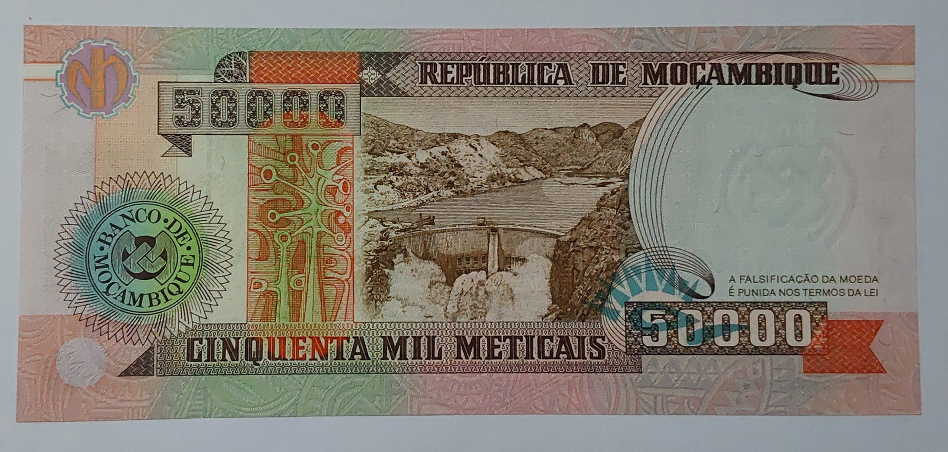 Mozambique 50 000 Meticais 1993 P138 UNC - ZealHobbieZ