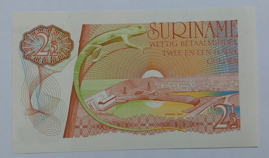 Suriname 2½ Gulden (Muntbiljet) 1985 UNC P119 ODD Denomination - ZealHobbieZ