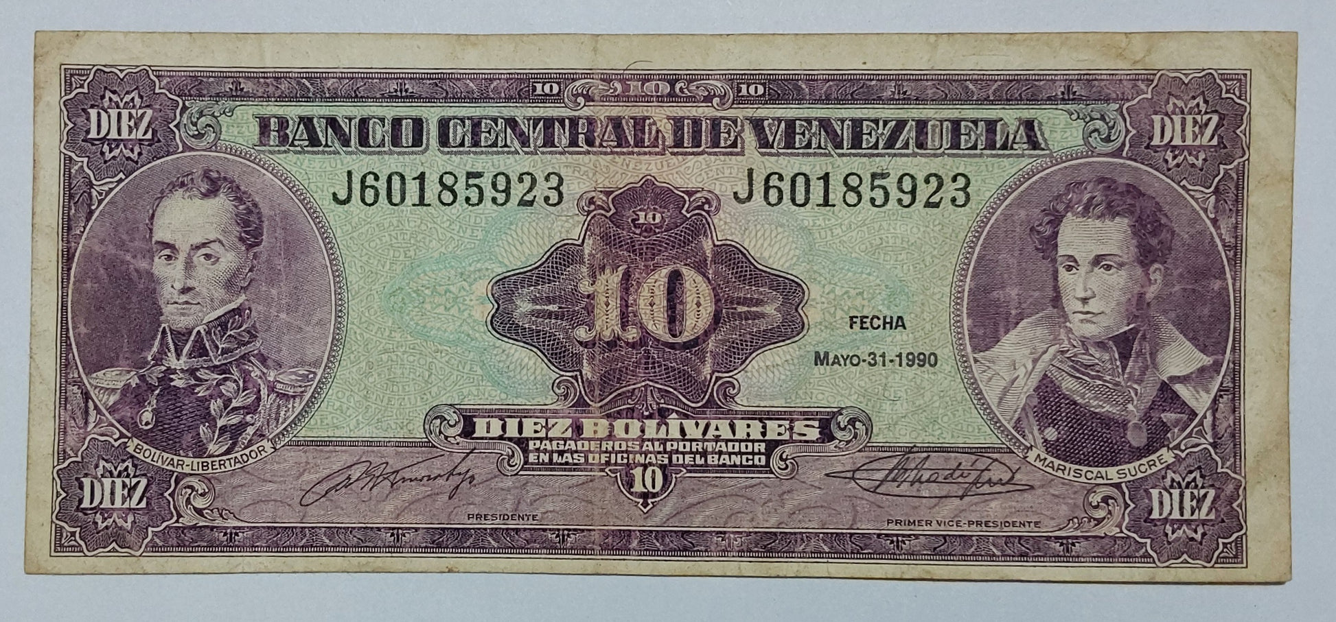 Venezuela 10 Bolívares 1990 P61 Heavily Used ending serial no 923 - ZealHobbieZ