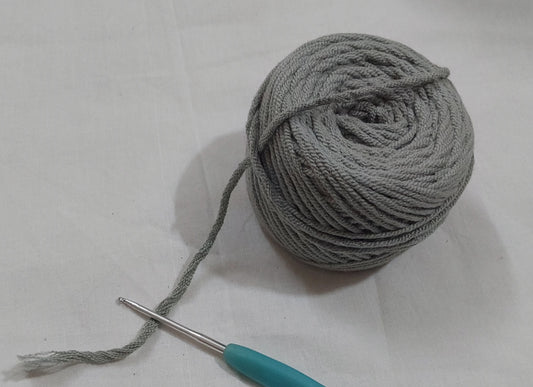 18Ply Cotton Yarn Material For Knitting, Crochet, Macramé, Diy Craft 100Gms Ball grey