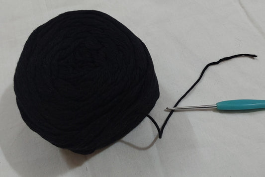 8 Ply Cotton Yarn Baby Soft Materials For Knitting, Crochet, Macrame, Diy Craft 100Gms Ball Black