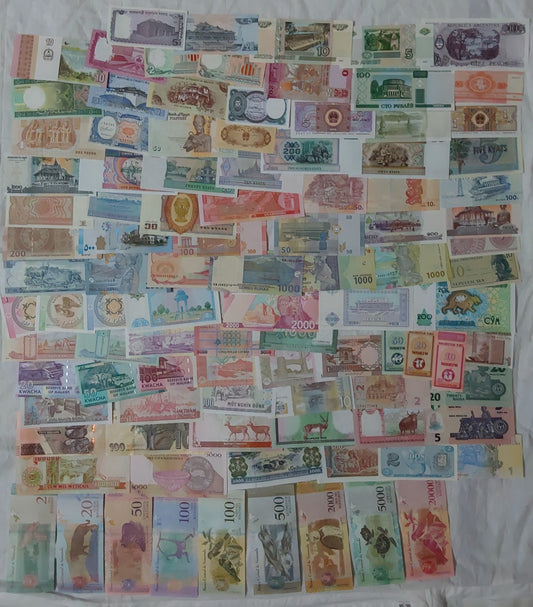 Lot of 100 Different Notes UNC
