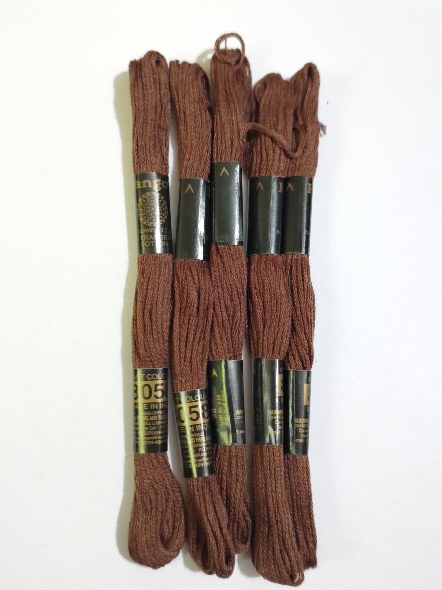 PU Vardman Hand Embroidery Thread 5 Skeins - Brown 8058